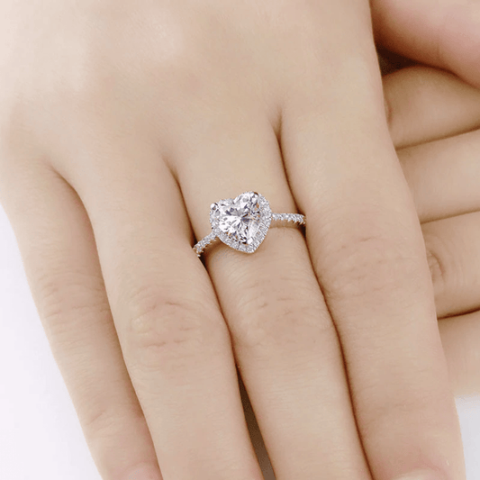 The Evelyn Heart Ring